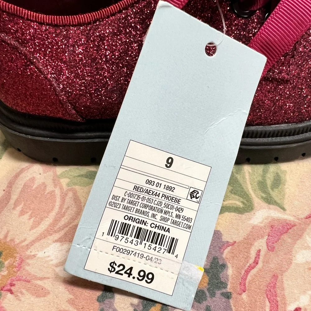 Burgundy velour zipper lace- up shoes